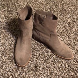 Arturo Chiangmai booties!